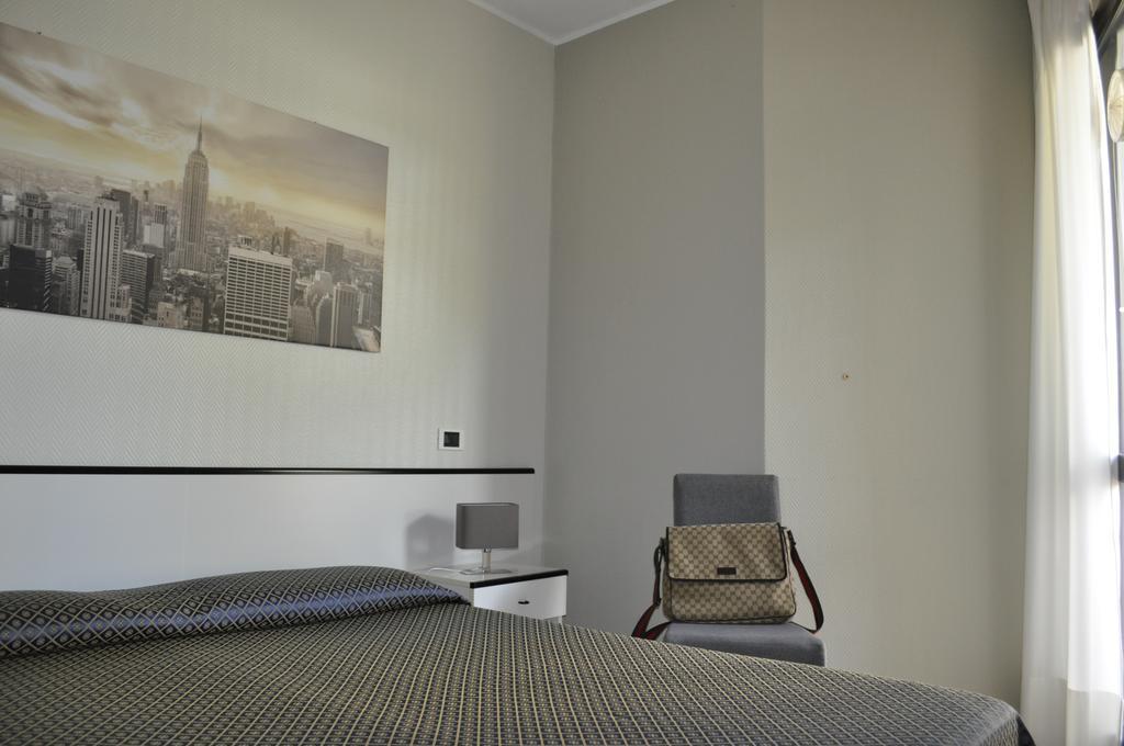Hotel Est Piombino Luaran gambar