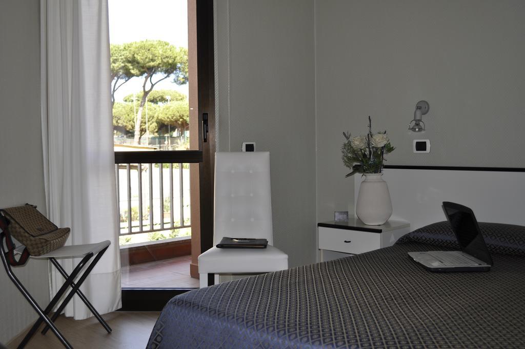 Hotel Est Piombino Bilik gambar