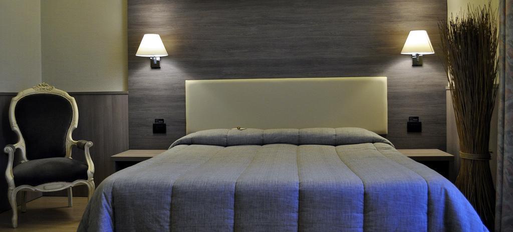 Hotel Est Piombino Luaran gambar