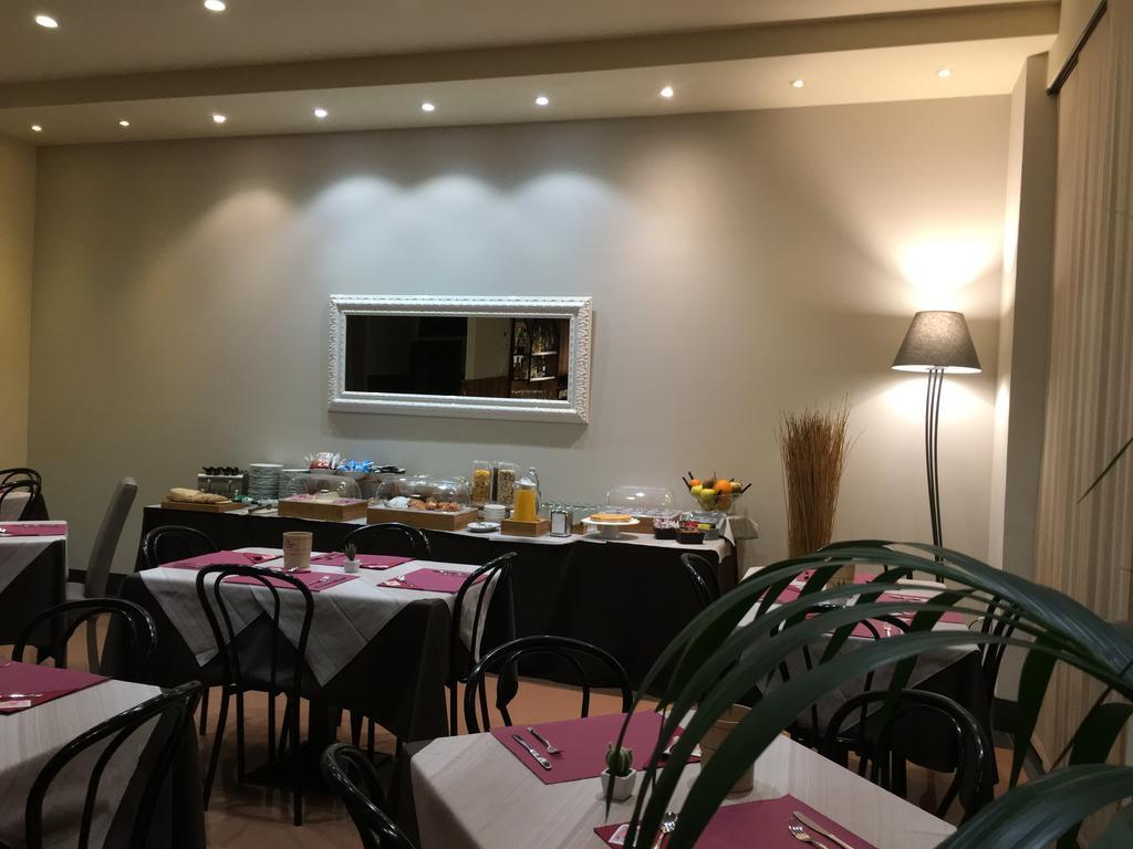 Hotel Est Piombino Luaran gambar