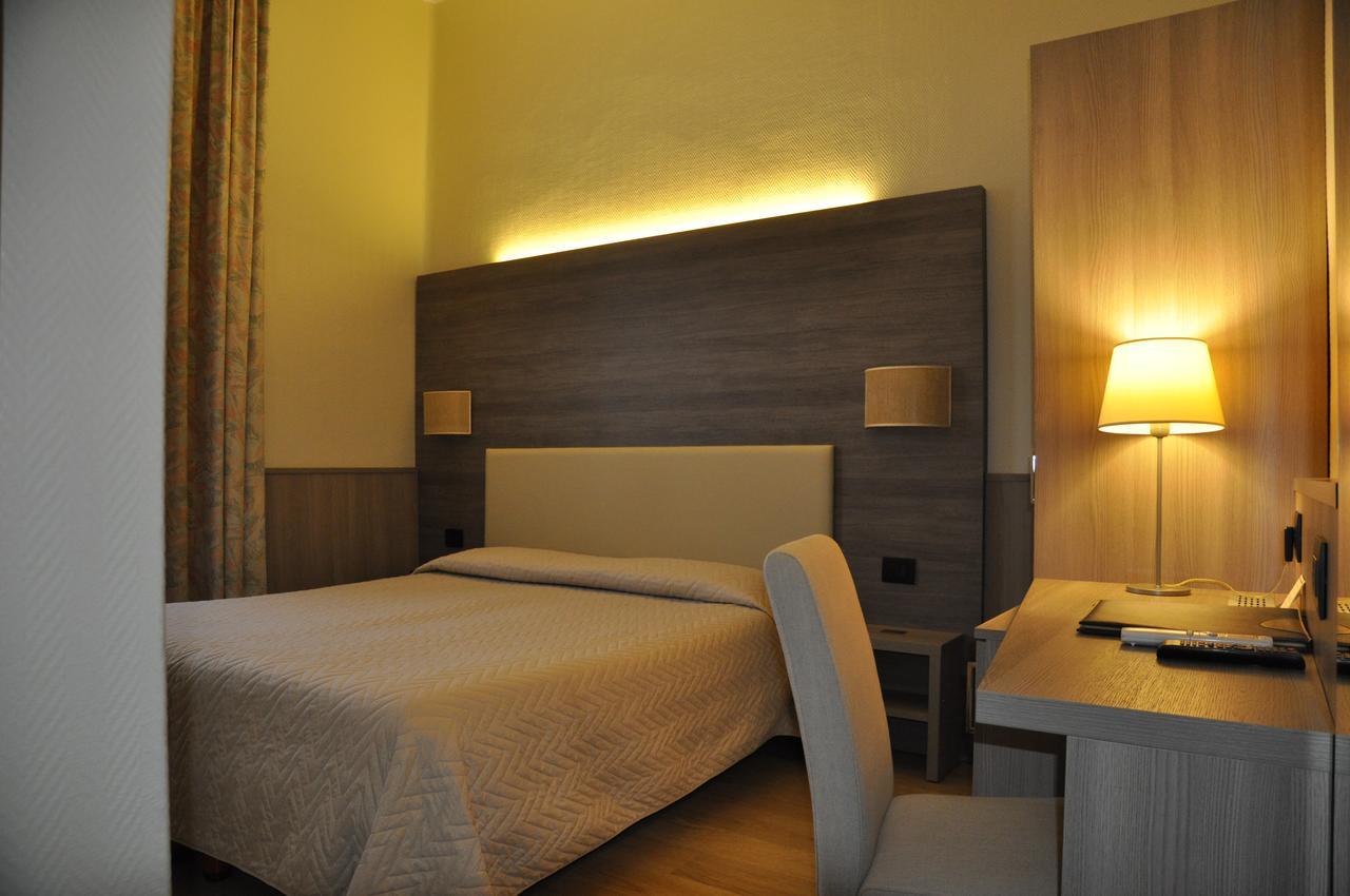 Hotel Est Piombino Luaran gambar