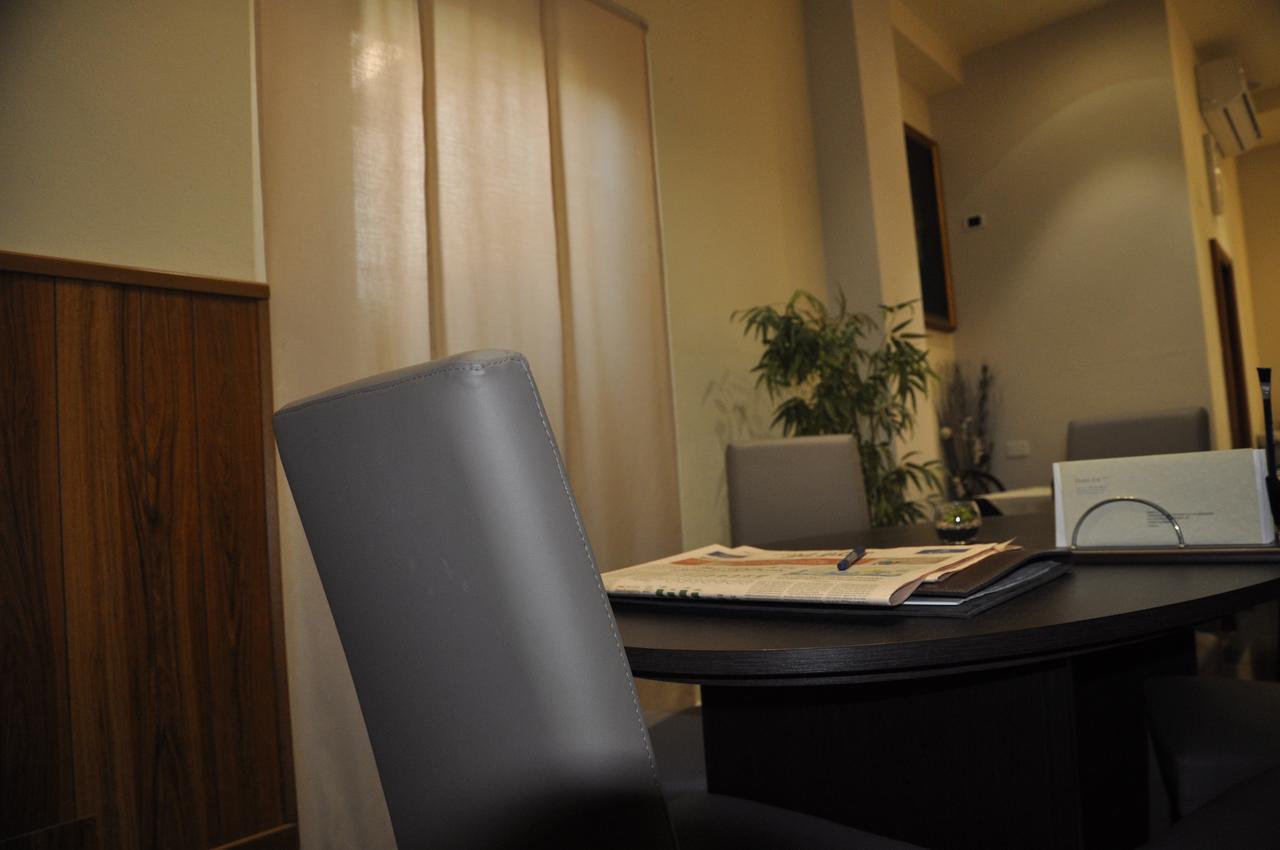 Hotel Est Piombino Luaran gambar