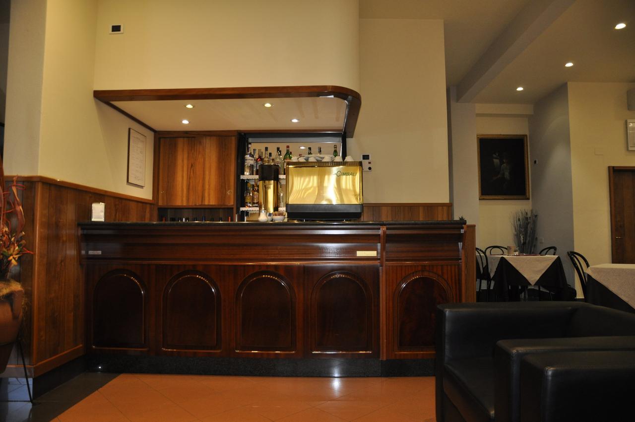 Hotel Est Piombino Luaran gambar